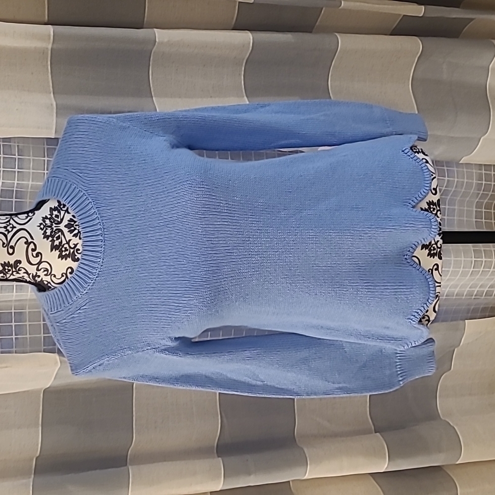J. Crew Light Blue Crewneck Sweater sz XS; No Flaws!